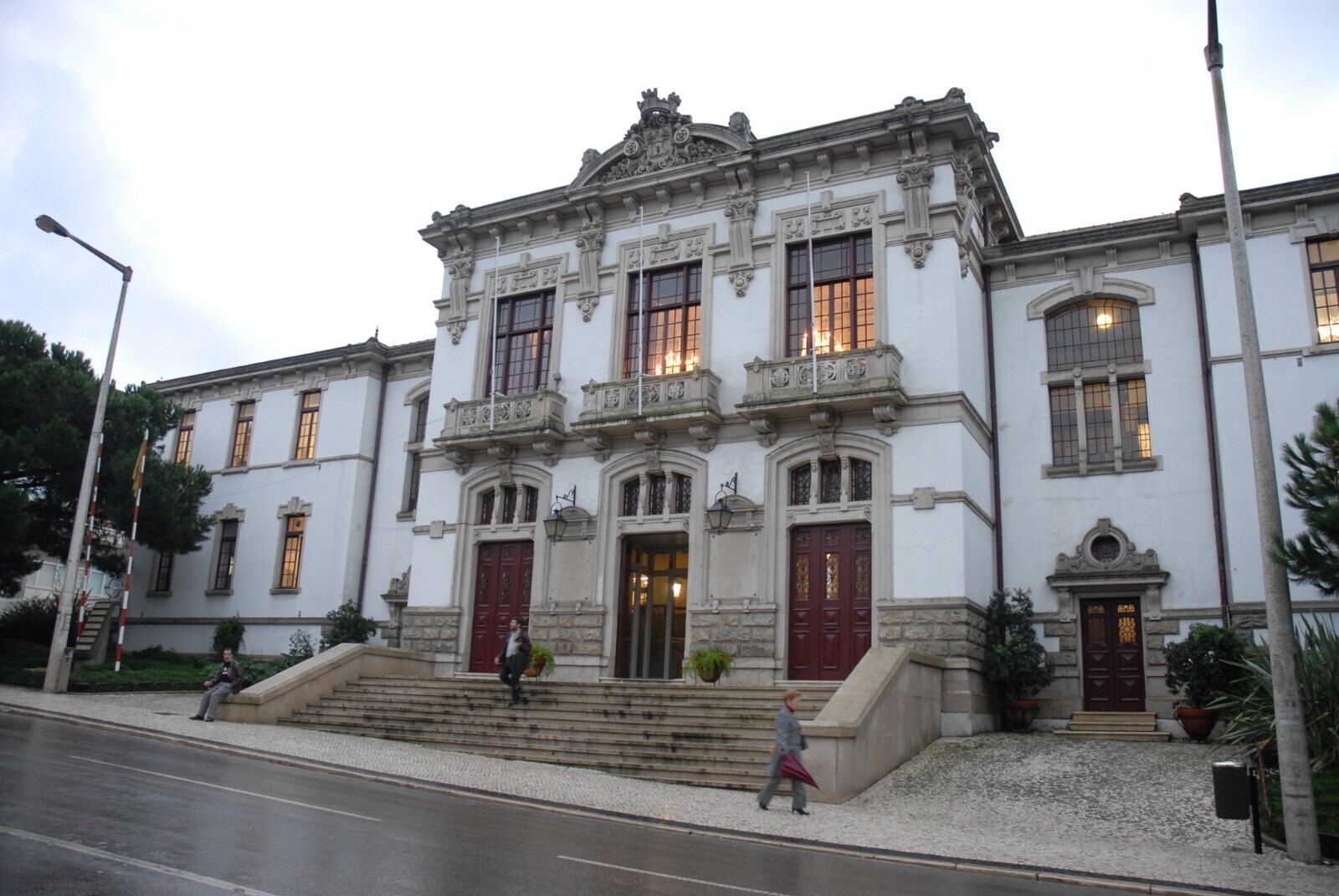 Município de Leiria cria programa para reforçar transparência e prevenir corrupção