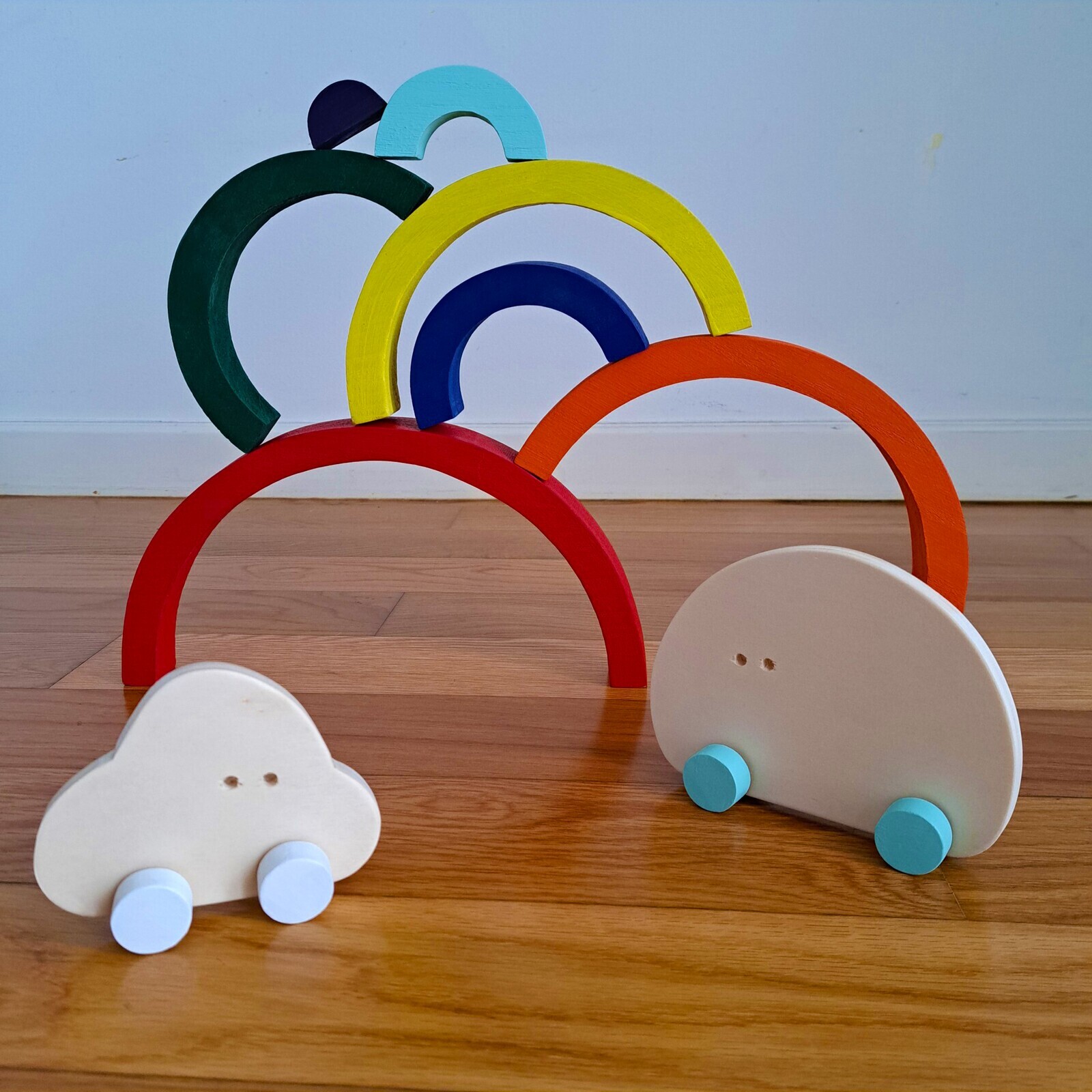 Biblioteca Municipal recebe exposição de brinquedos artesanais