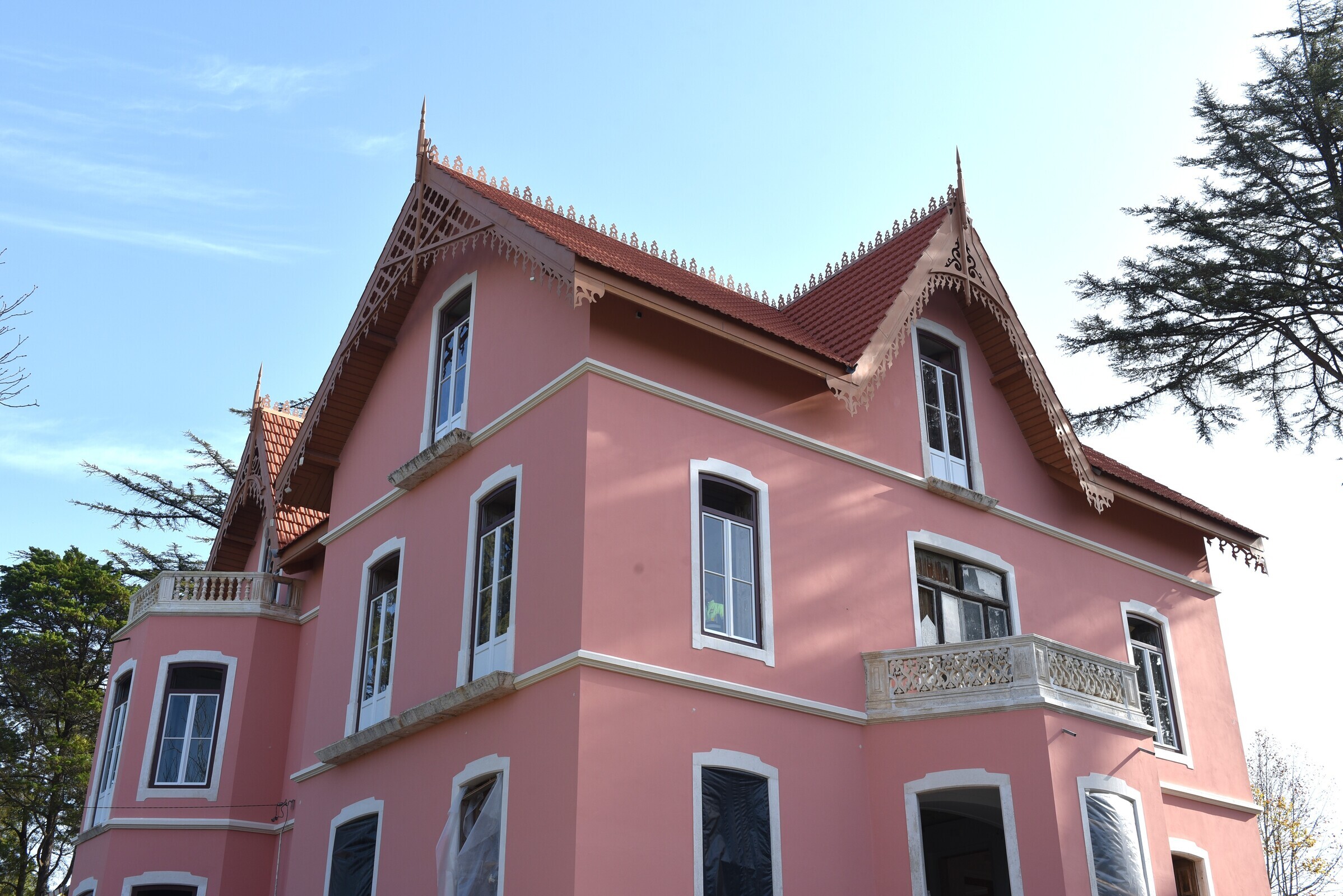 Município de Leiria e Fundação de Serralves vão celebrar protocolo focado no enriquecimento da of...