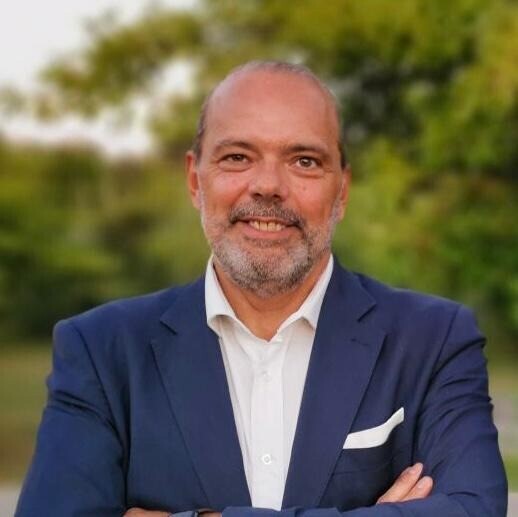 Voto de pesar pelo falecimento de Raul Almeida, presidente do Turismo do Centro de Portugal