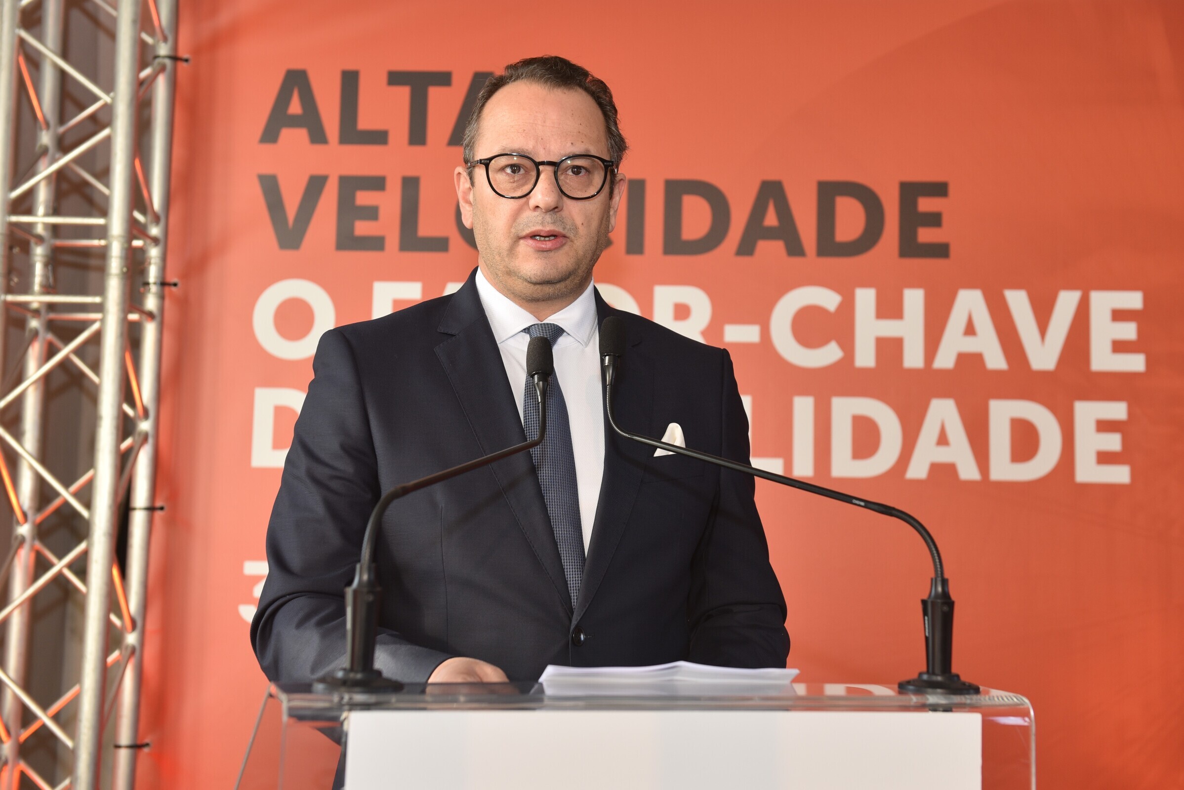 Conferência promove debate sobre impacto da Alta Velocidade em Leiria e na região