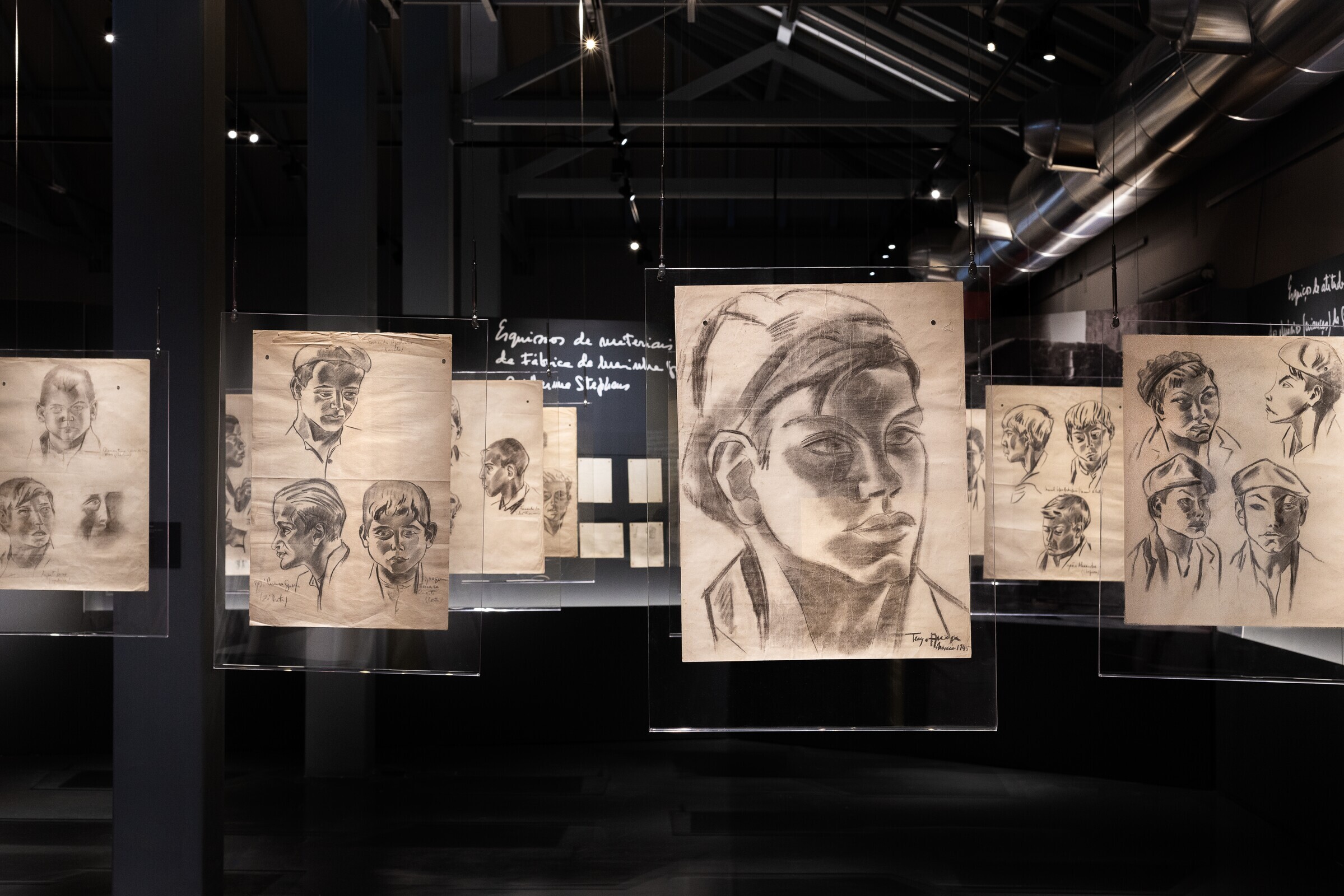 Exposição "Artistas na Fábrica" gera ciclo cultural com cinema, literatura e debates