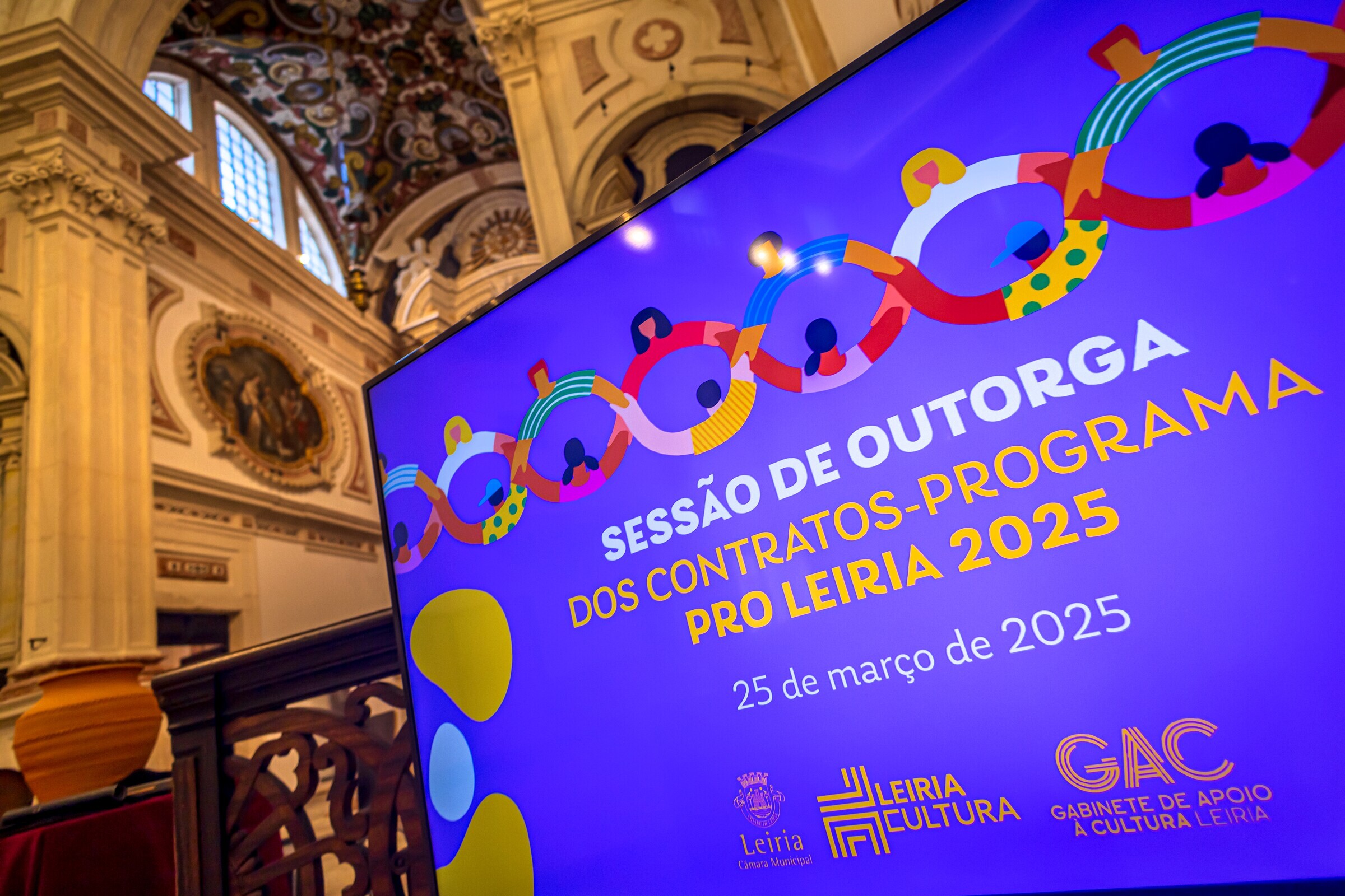Outorga de Contratos-Programa da Cultura no valor de 1,3 milhões de euros