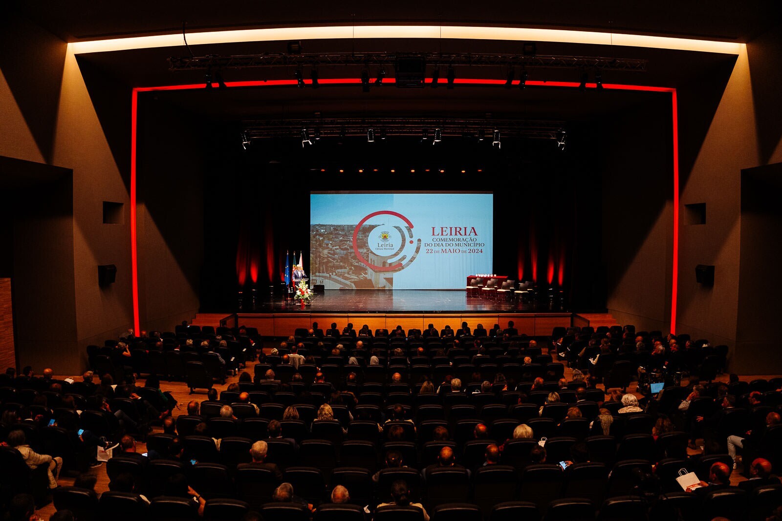 Município aprova personalidades e entidades a galardoar no feriado municipal