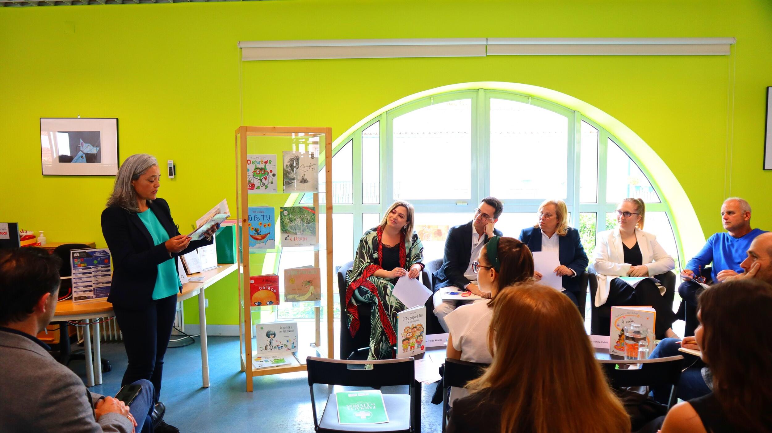 Município e USF Polis lançam "Farmácia de Livros”